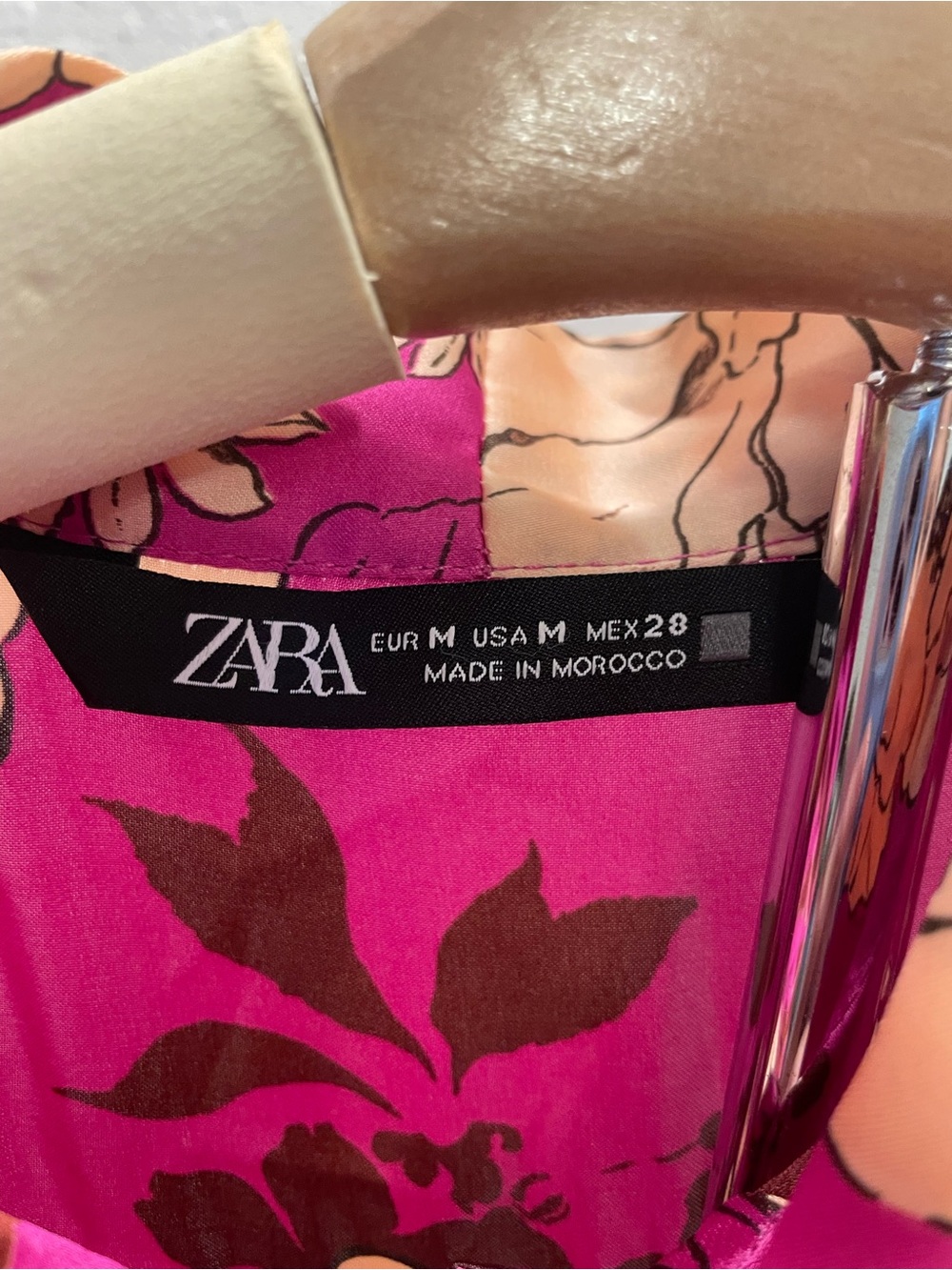 Zara Magenta Floral Tie-Neck Blouse - Picture 4 of 4